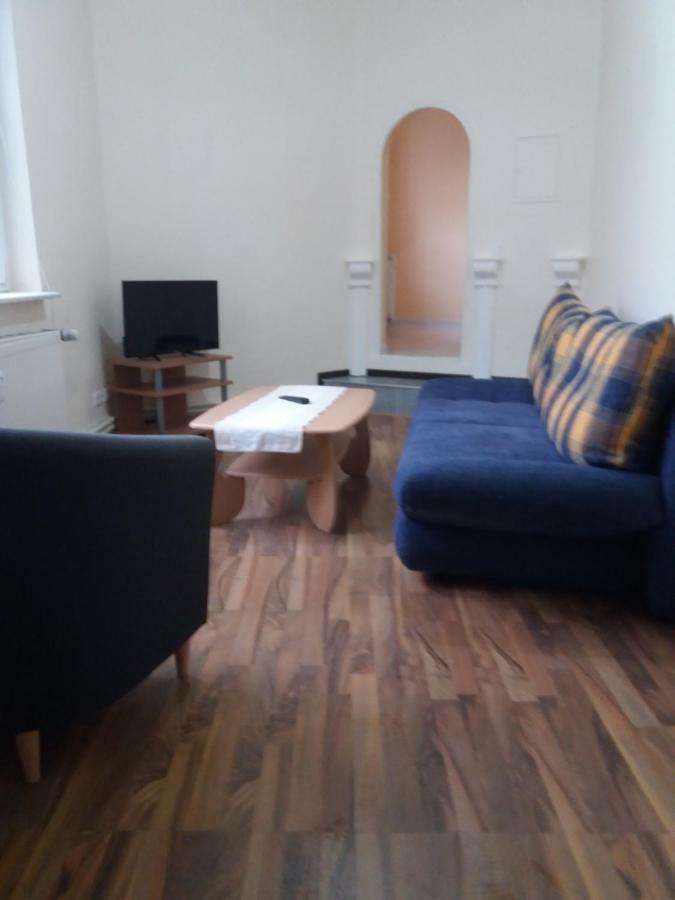 لوبيك Ferienwohnung "Lutzow 2" المظهر الخارجي الصورة